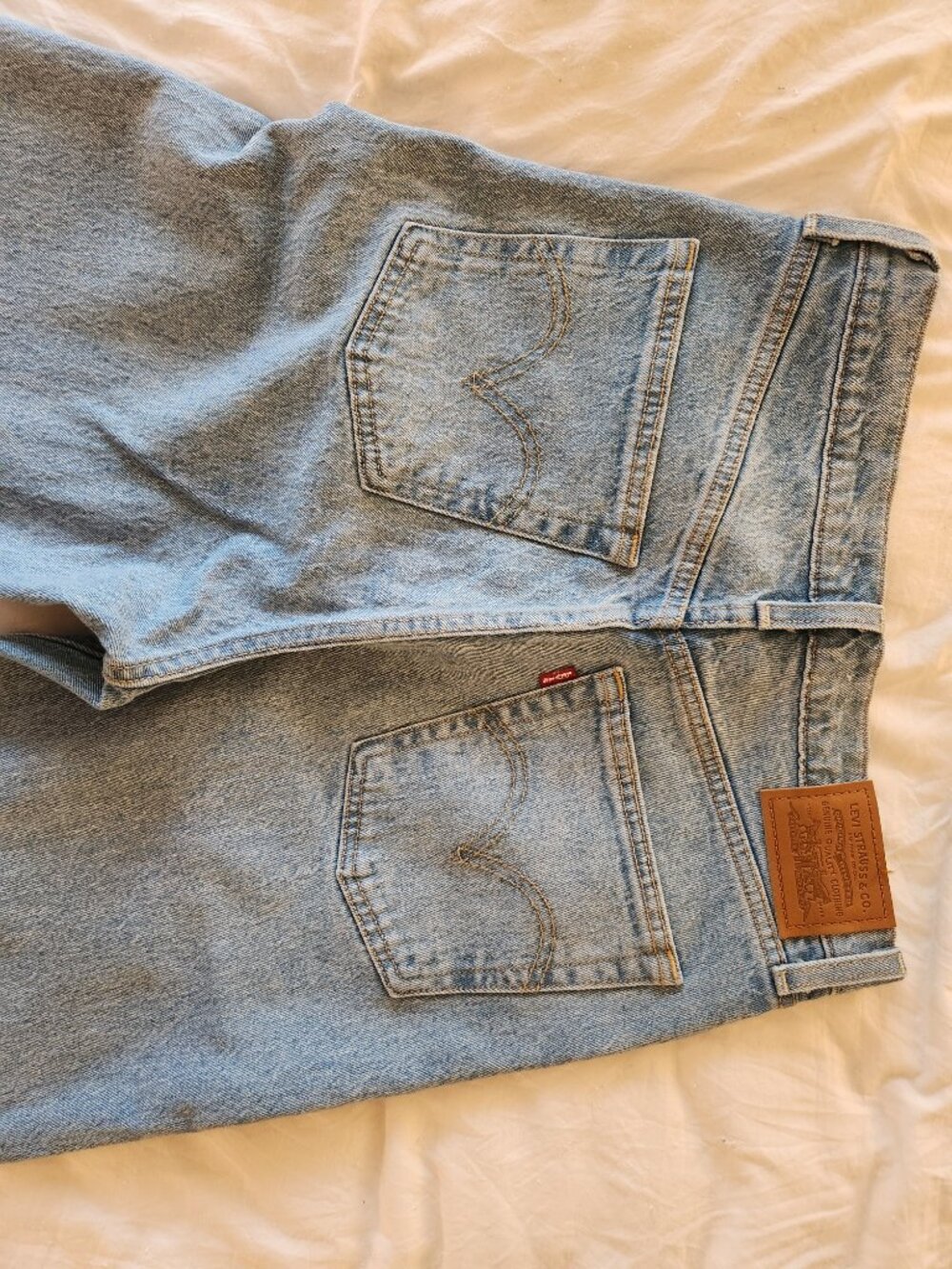 Levi's Ribcage Straight 28 - Picture 7 of 11